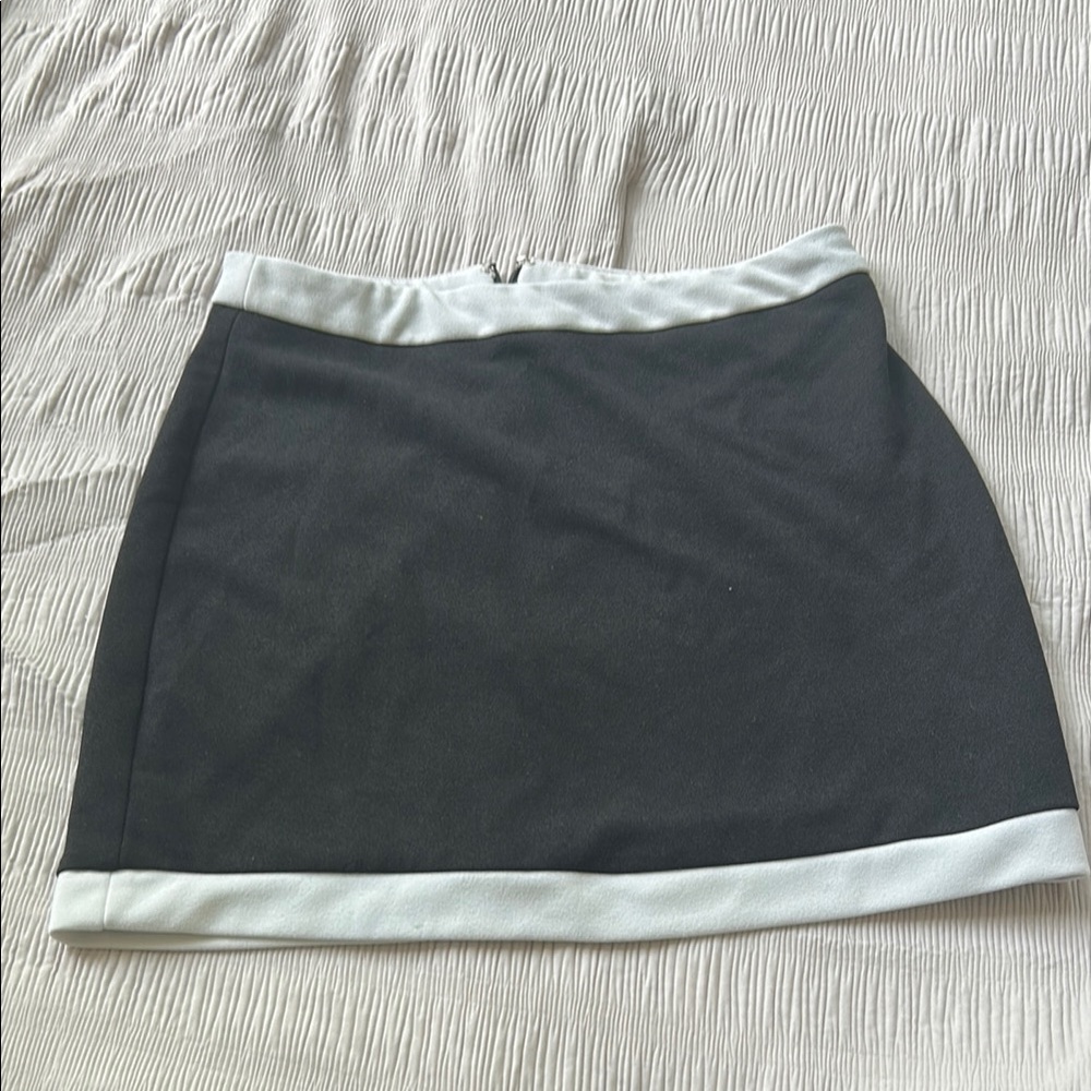 Lulus black and white mini skirt
